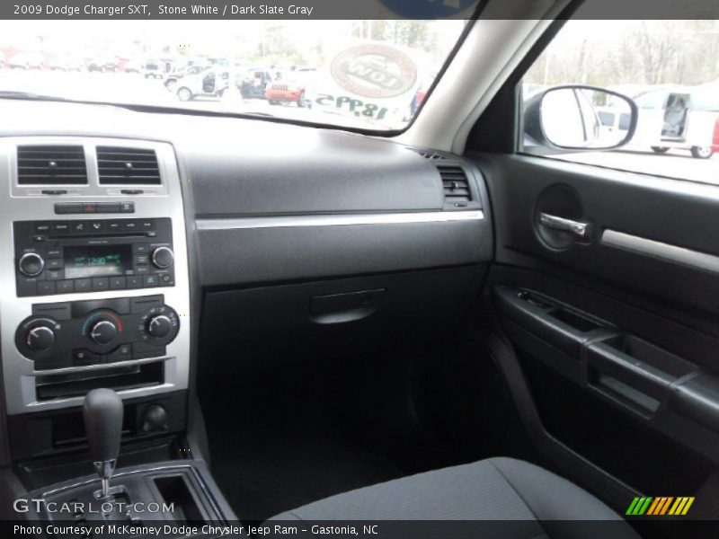Stone White / Dark Slate Gray 2009 Dodge Charger SXT