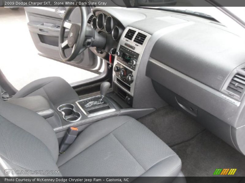 Stone White / Dark Slate Gray 2009 Dodge Charger SXT