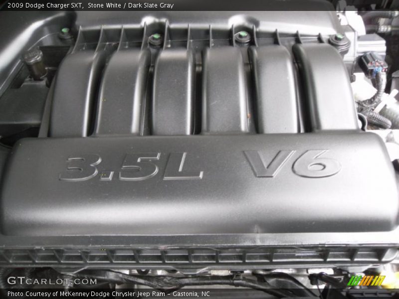 Stone White / Dark Slate Gray 2009 Dodge Charger SXT