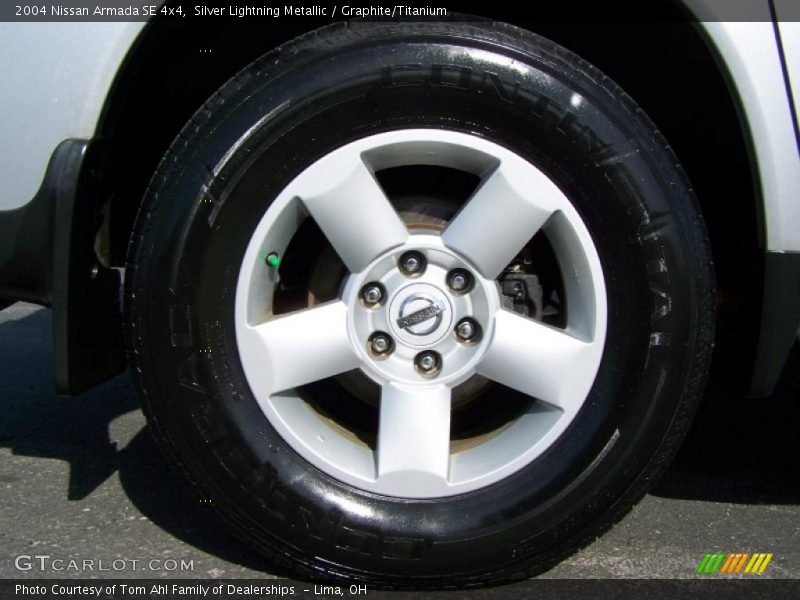 Silver Lightning Metallic / Graphite/Titanium 2004 Nissan Armada SE 4x4