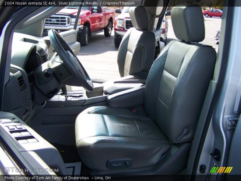 Silver Lightning Metallic / Graphite/Titanium 2004 Nissan Armada SE 4x4