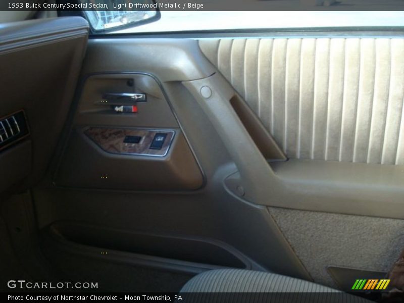 Light Driftwood Metallic / Beige 1993 Buick Century Special Sedan