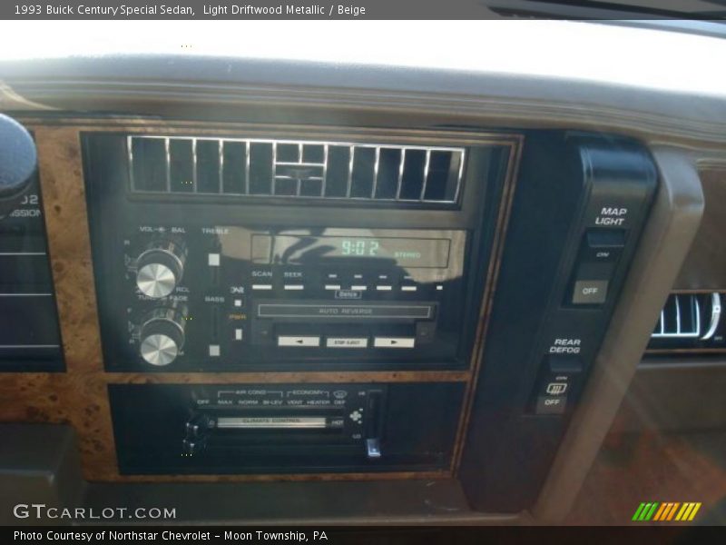 Light Driftwood Metallic / Beige 1993 Buick Century Special Sedan