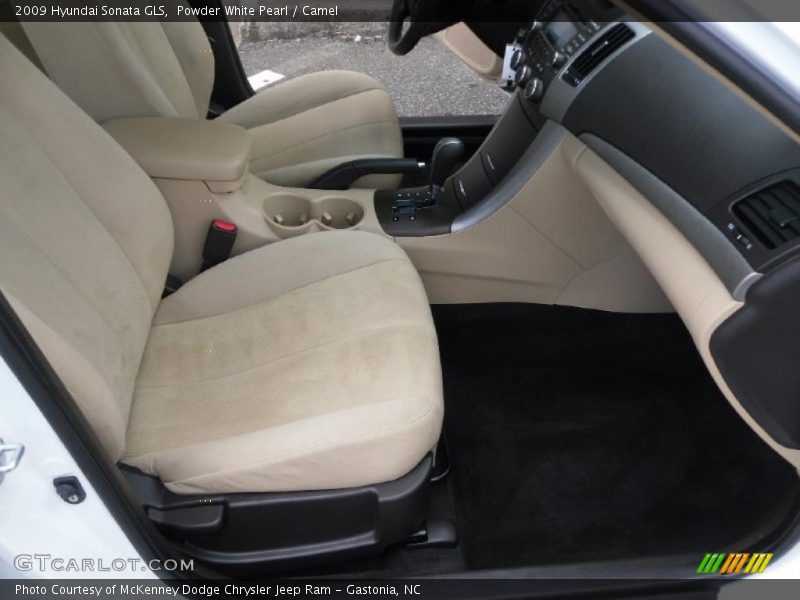 Powder White Pearl / Camel 2009 Hyundai Sonata GLS