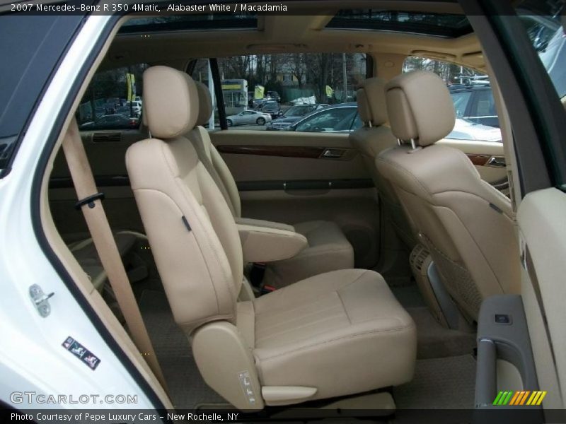 Alabaster White / Macadamia 2007 Mercedes-Benz R 350 4Matic