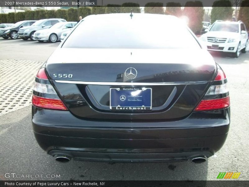 Black / Black 2007 Mercedes-Benz S 550 Sedan