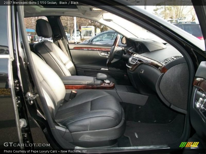 Black / Black 2007 Mercedes-Benz S 550 Sedan
