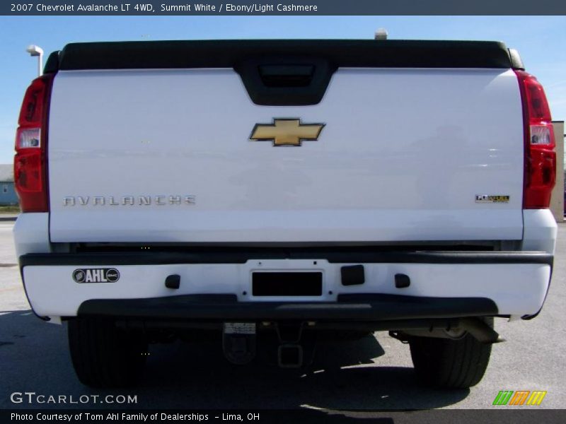 Summit White / Ebony/Light Cashmere 2007 Chevrolet Avalanche LT 4WD