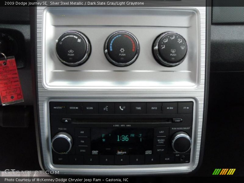 Silver Steel Metallic / Dark Slate Gray/Light Graystone 2009 Dodge Journey SE