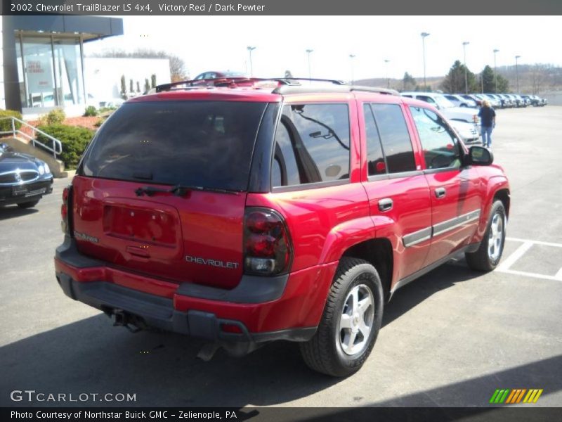 Victory Red / Dark Pewter 2002 Chevrolet TrailBlazer LS 4x4