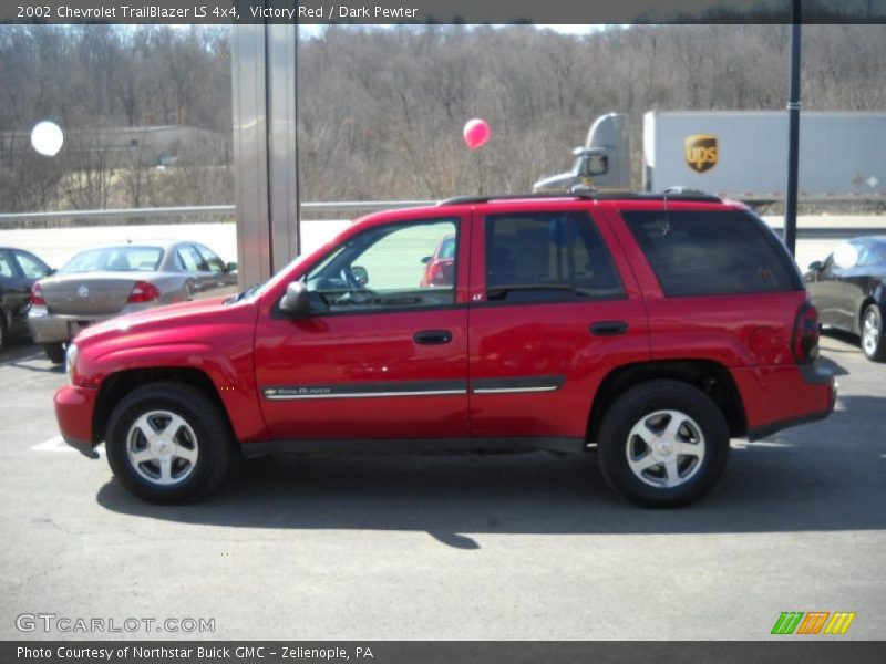 Victory Red / Dark Pewter 2002 Chevrolet TrailBlazer LS 4x4