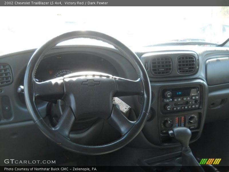 Victory Red / Dark Pewter 2002 Chevrolet TrailBlazer LS 4x4