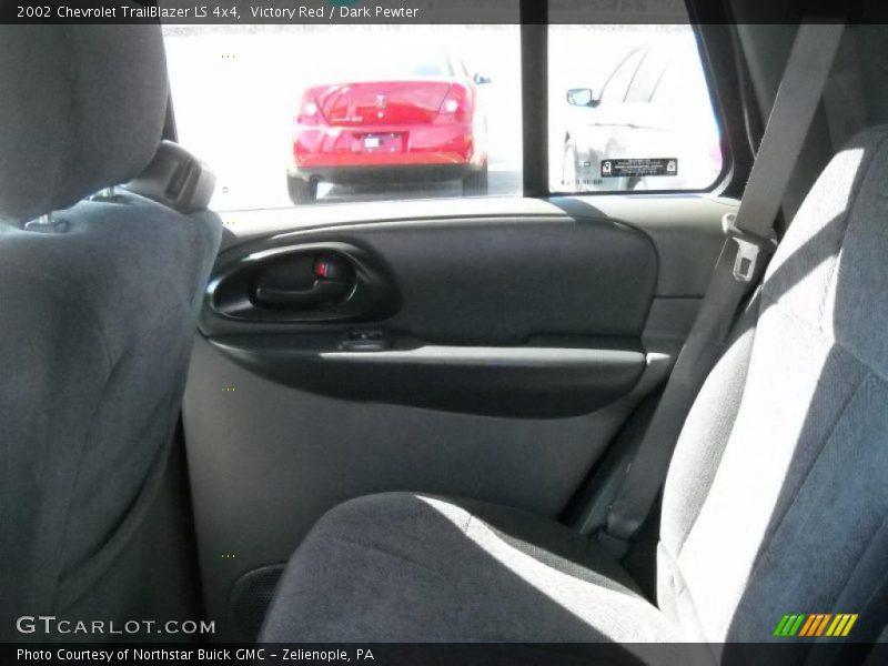Victory Red / Dark Pewter 2002 Chevrolet TrailBlazer LS 4x4