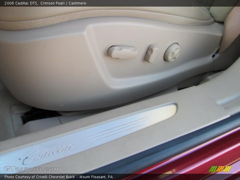Crimson Pearl / Cashmere 2006 Cadillac DTS