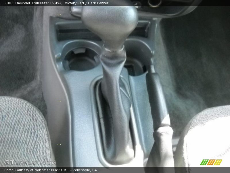 Victory Red / Dark Pewter 2002 Chevrolet TrailBlazer LS 4x4