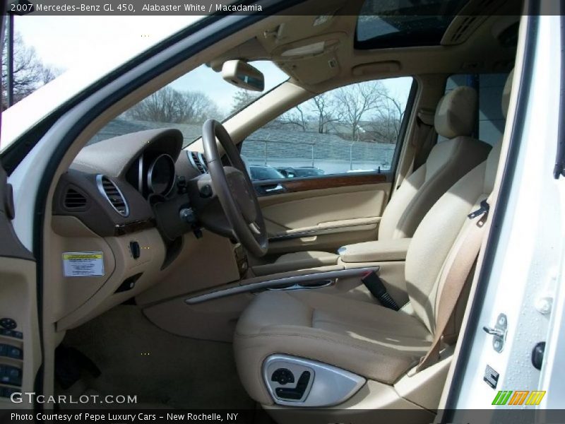 Alabaster White / Macadamia 2007 Mercedes-Benz GL 450