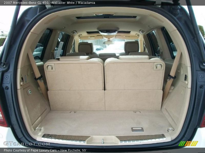 Alabaster White / Macadamia 2007 Mercedes-Benz GL 450