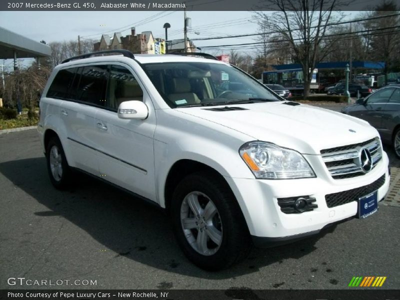 Alabaster White / Macadamia 2007 Mercedes-Benz GL 450