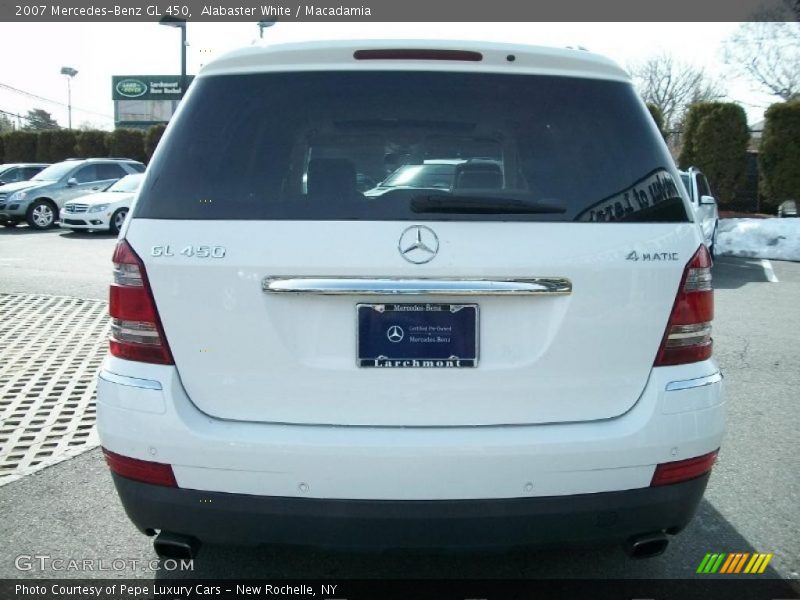 Alabaster White / Macadamia 2007 Mercedes-Benz GL 450