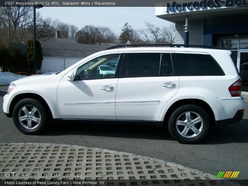 Alabaster White / Macadamia 2007 Mercedes-Benz GL 450