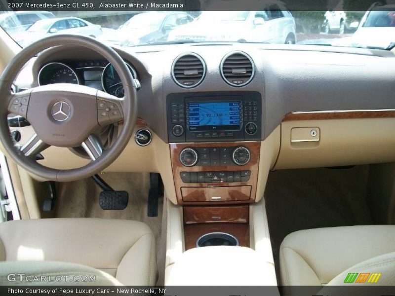 Alabaster White / Macadamia 2007 Mercedes-Benz GL 450