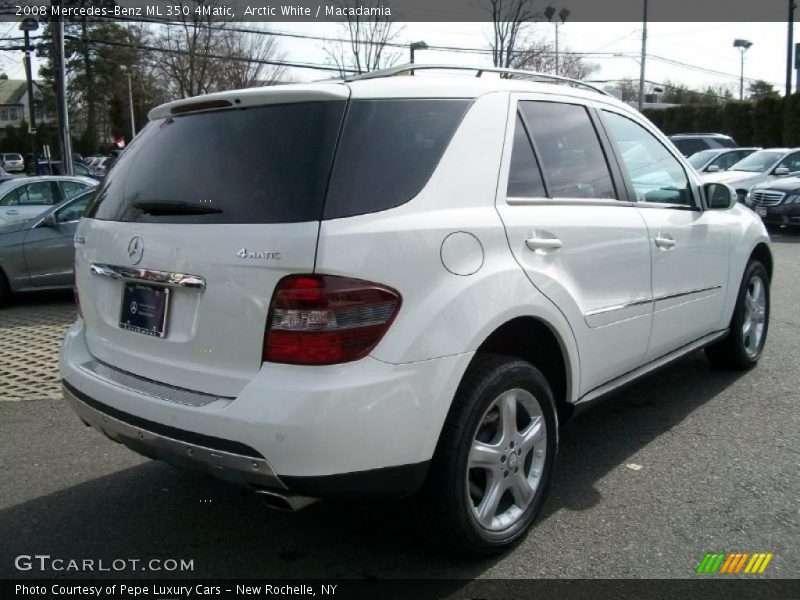 Arctic White / Macadamia 2008 Mercedes-Benz ML 350 4Matic