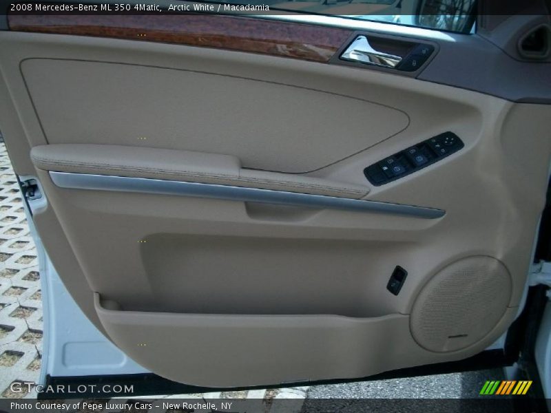 Arctic White / Macadamia 2008 Mercedes-Benz ML 350 4Matic