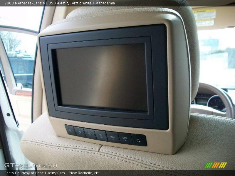 Arctic White / Macadamia 2008 Mercedes-Benz ML 350 4Matic