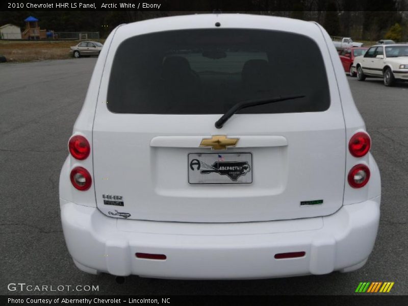 Arctic White / Ebony 2010 Chevrolet HHR LS Panel
