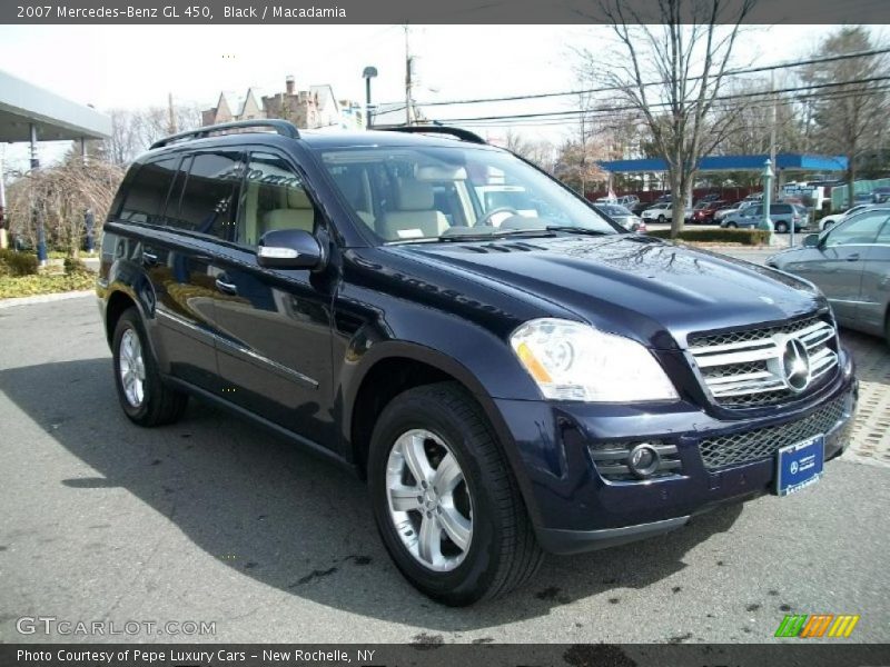 Black / Macadamia 2007 Mercedes-Benz GL 450