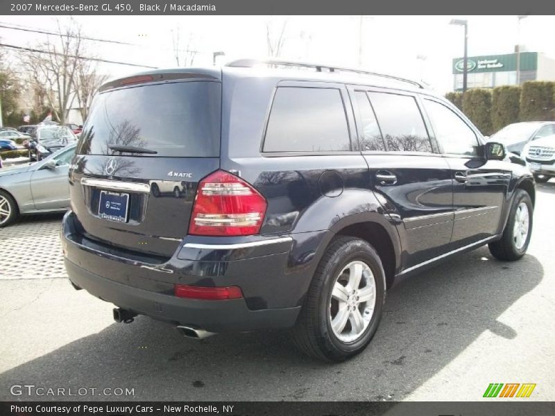 Black / Macadamia 2007 Mercedes-Benz GL 450