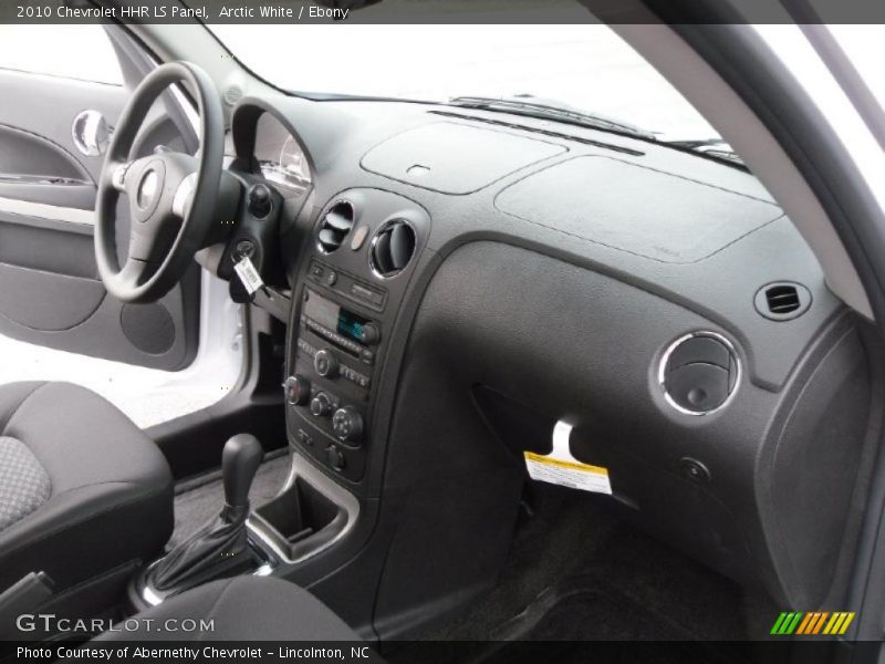 Arctic White / Ebony 2010 Chevrolet HHR LS Panel