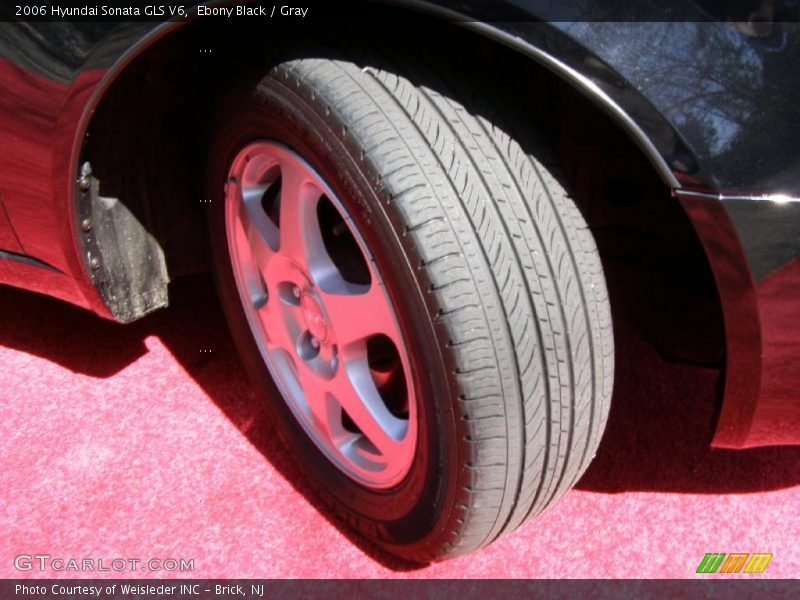 Ebony Black / Gray 2006 Hyundai Sonata GLS V6
