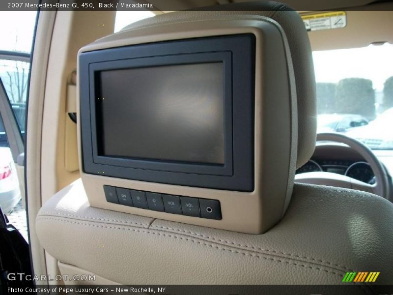 Black / Macadamia 2007 Mercedes-Benz GL 450
