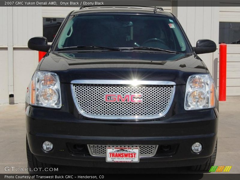 Onyx Black / Ebony Black 2007 GMC Yukon Denali AWD