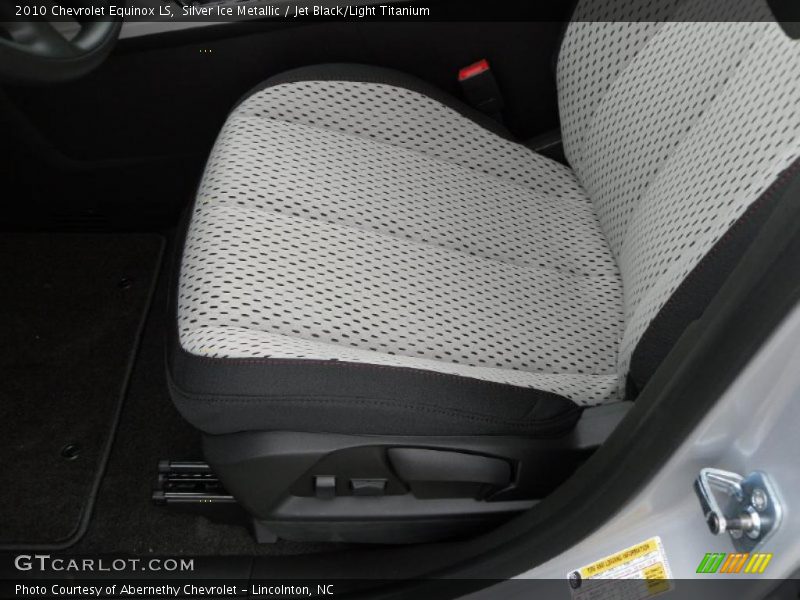 Silver Ice Metallic / Jet Black/Light Titanium 2010 Chevrolet Equinox LS