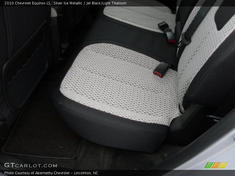 Silver Ice Metallic / Jet Black/Light Titanium 2010 Chevrolet Equinox LS