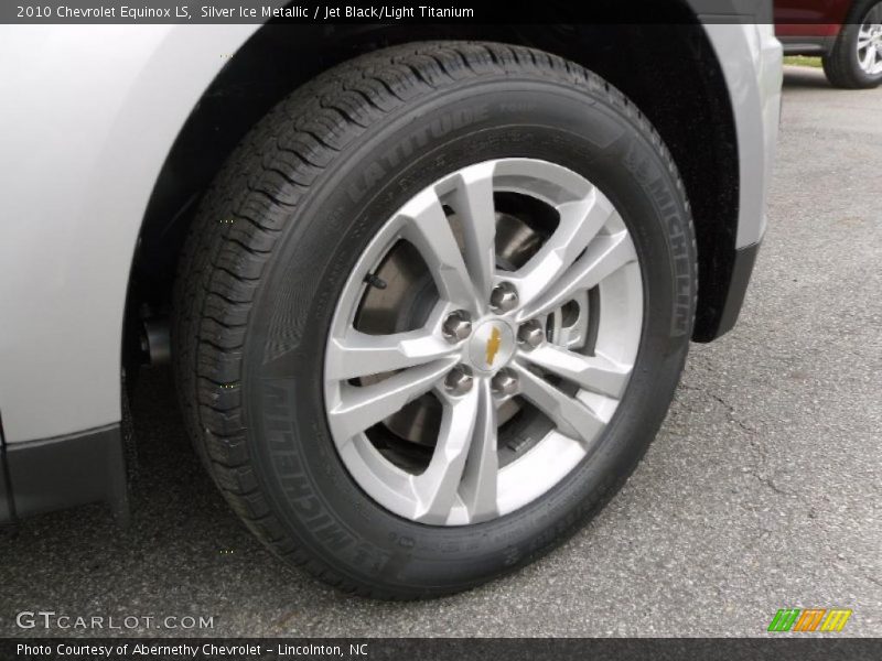 Silver Ice Metallic / Jet Black/Light Titanium 2010 Chevrolet Equinox LS