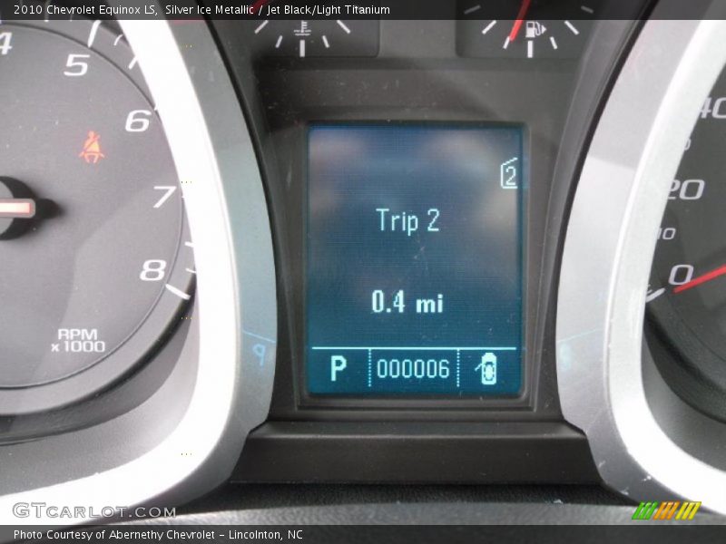 Silver Ice Metallic / Jet Black/Light Titanium 2010 Chevrolet Equinox LS