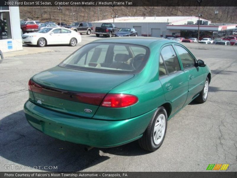 Grabber Green Metallic / Medium Prairie Tan 2002 Ford Escort SE Sedan