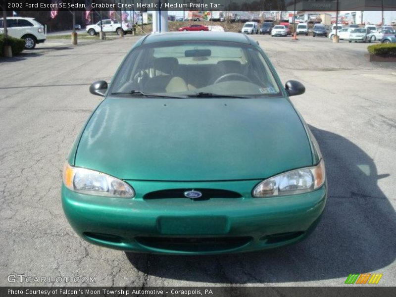 Grabber Green Metallic / Medium Prairie Tan 2002 Ford Escort SE Sedan