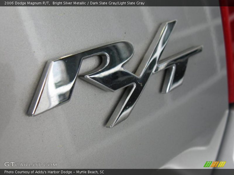 Bright Silver Metallic / Dark Slate Gray/Light Slate Gray 2006 Dodge Magnum R/T