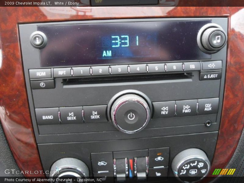 White / Ebony 2009 Chevrolet Impala LT