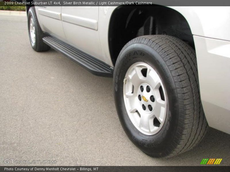 Silver Birch Metallic / Light Cashmere/Dark Cashmere 2009 Chevrolet Suburban LT 4x4