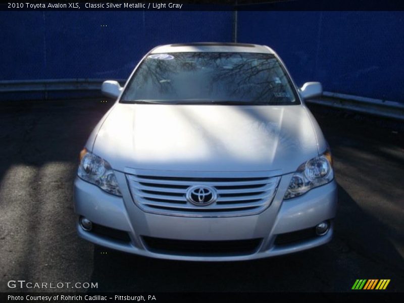 Classic Silver Metallic / Light Gray 2010 Toyota Avalon XLS