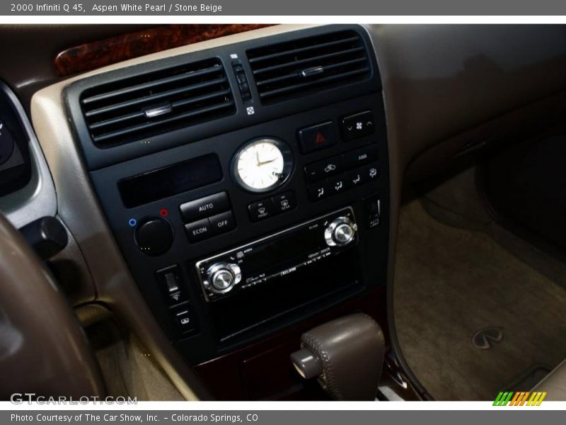 Aspen White Pearl / Stone Beige 2000 Infiniti Q 45
