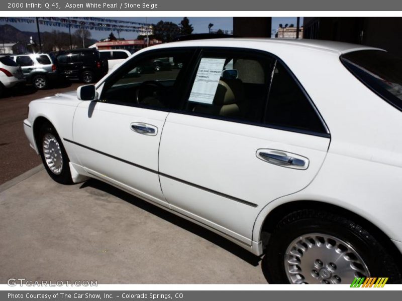 Aspen White Pearl / Stone Beige 2000 Infiniti Q 45
