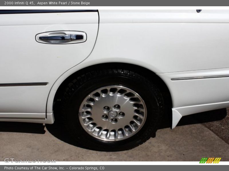 Aspen White Pearl / Stone Beige 2000 Infiniti Q 45