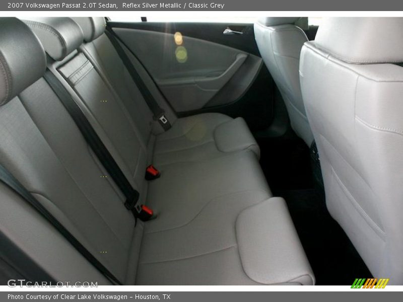 Reflex Silver Metallic / Classic Grey 2007 Volkswagen Passat 2.0T Sedan