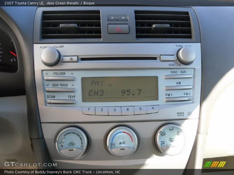 Aloe Green Metallic / Bisque 2007 Toyota Camry LE